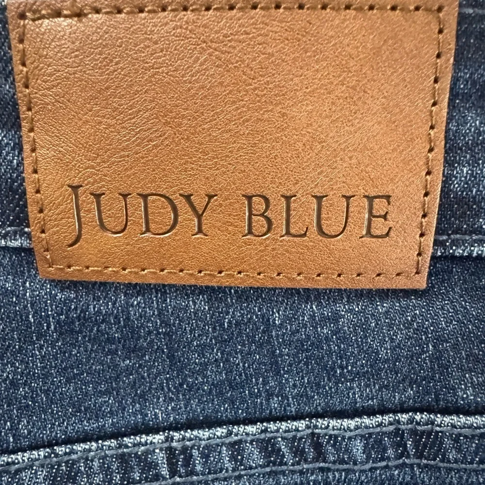 Judy Blue Dark Wash Straight Fit Jeans Size 28